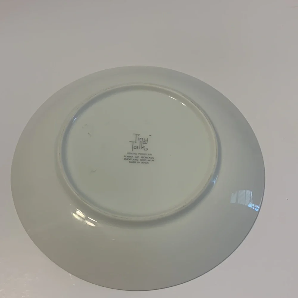 Vintage Tiny Talk plate. Mice and frog in leaf boat design. - Picture 3 of 4